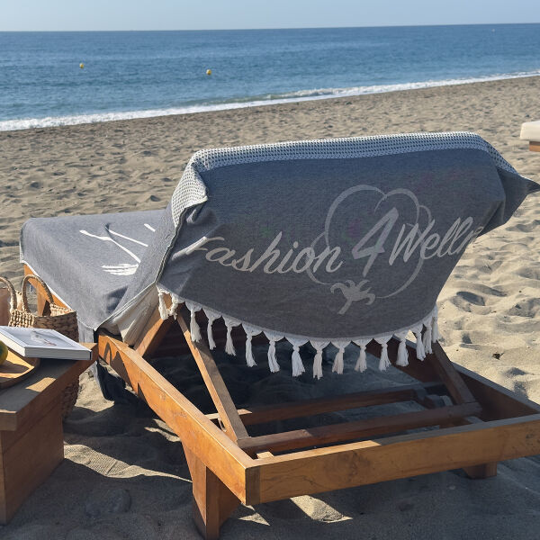 Beachbed Cover Three Palms Black Beauty